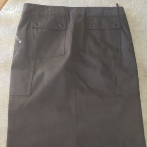 Burberry London Structured Pencil skirt